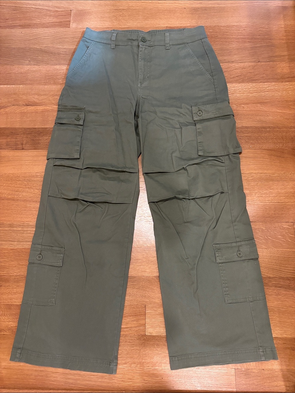 Green cargo pants!